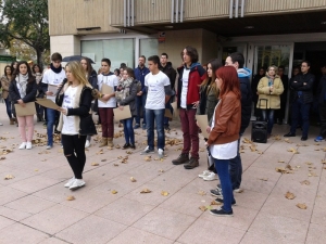 Alumnos del Instituto Pedro Cerrada leen sus alegatos